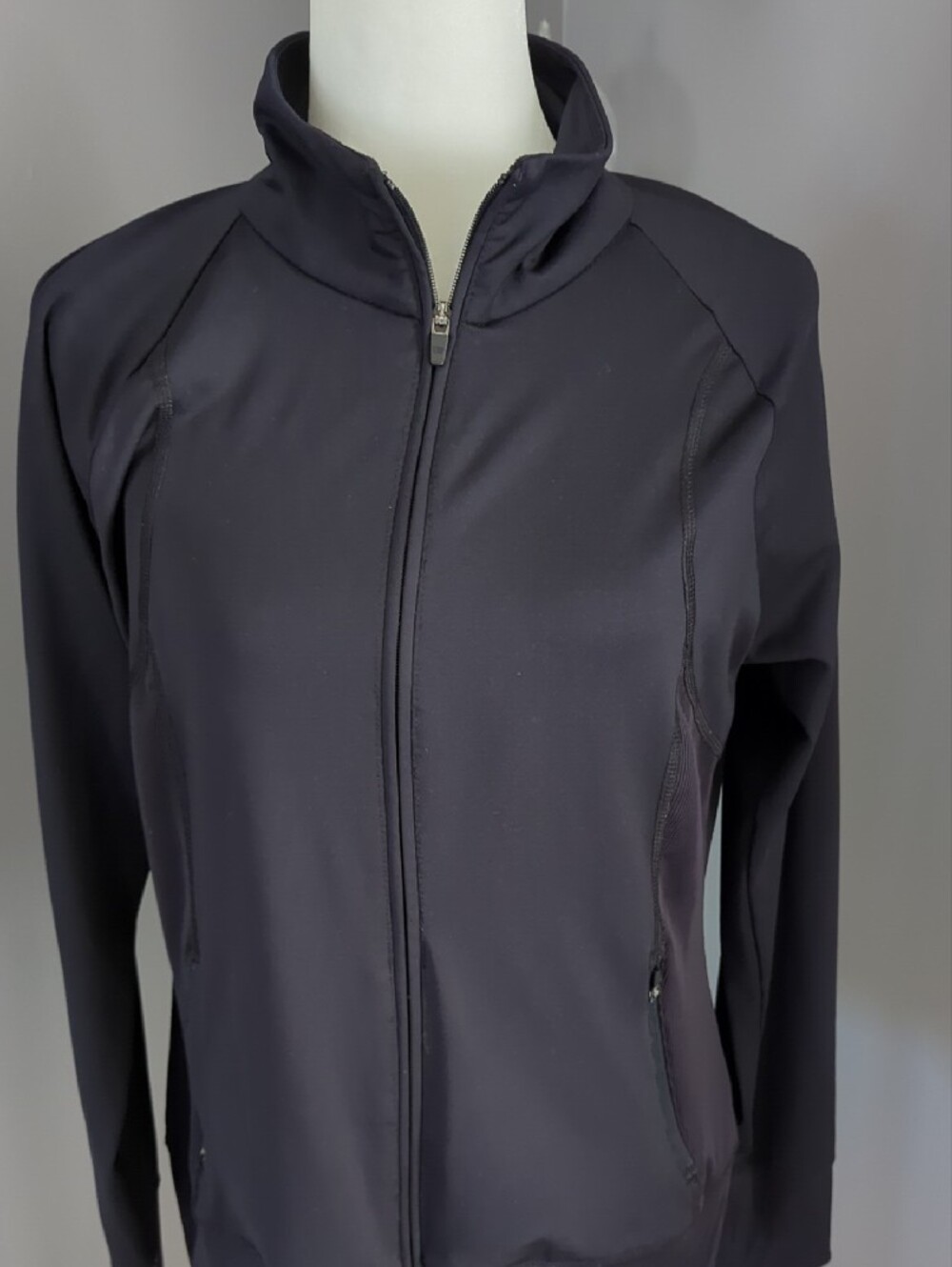 3 For $30. tek gear Black Full-Zip - Picture 2 of 11